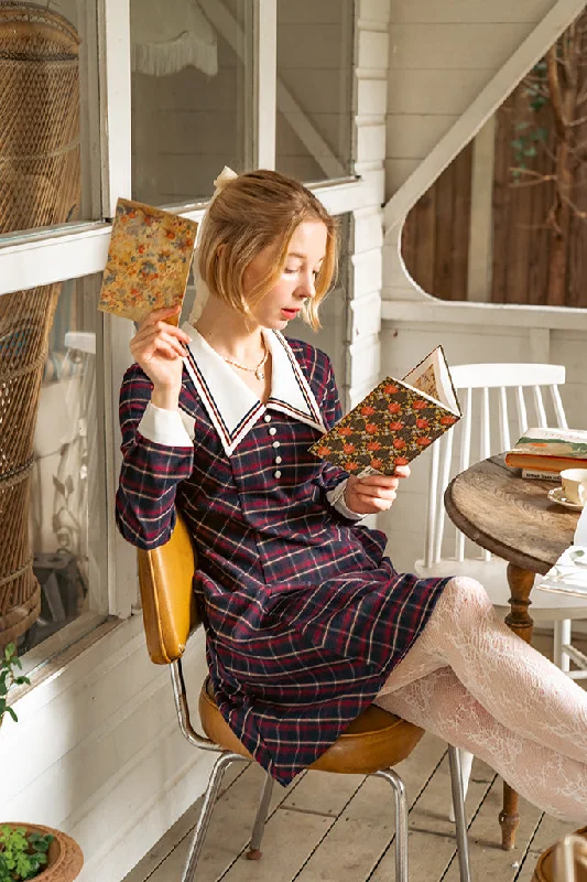 Adelfa Tartan Dress