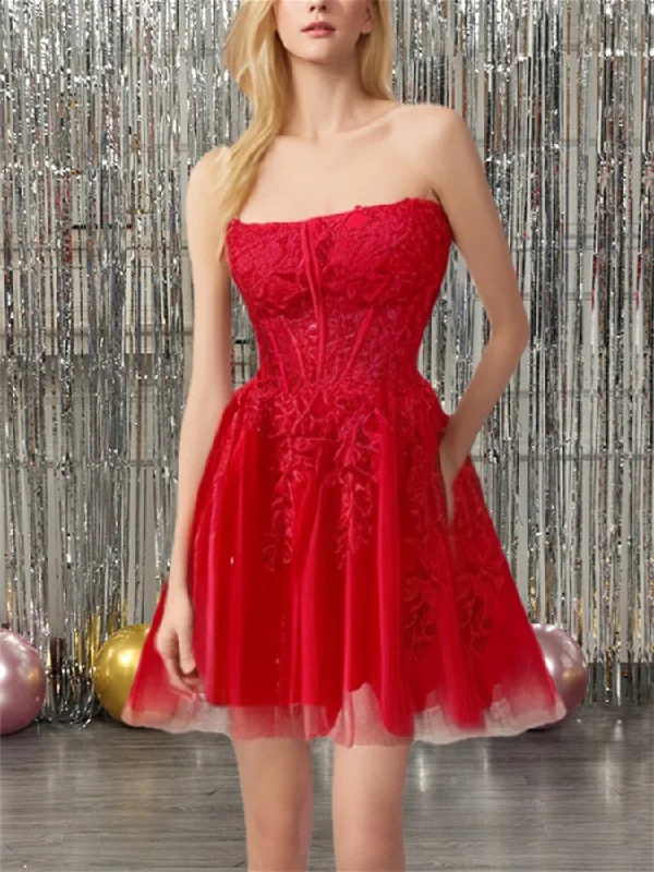 A-Line/Princess Strapless Sleeveless Short/Mini Party Dance Cocktail Homecoming Dress With Appliques A-Line/Princess Strapless Sleeveless Short/Mini Party Dance Cocktail Homecoming Dress With Appliques