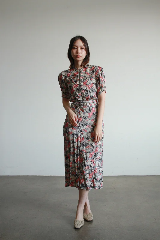 1940s Berry Floral Print Rayon Dress