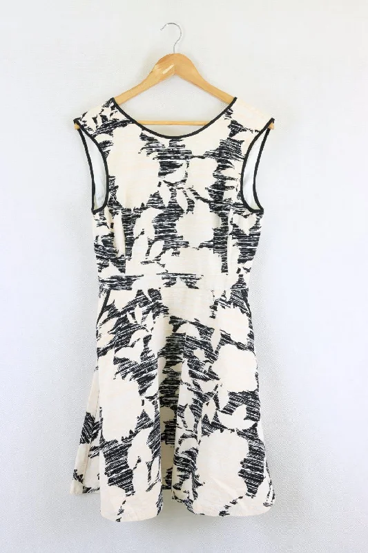 Portmans Black And White Dress 12