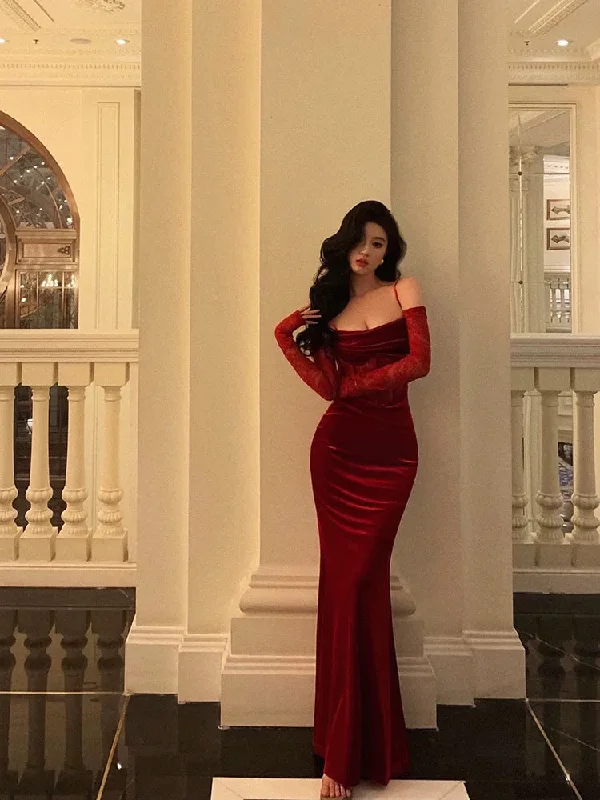 Bonnyshow Sexy Sheath Spaghetti Straps Lace Red Velvet Long Prom Dresses Birthday Outfits With Gloves SD587 Bonnyshow Sexy Sheath Spaghetti Straps Lace Red Velvet Long Prom Dresses Birthday Outfits With Gloves SD587