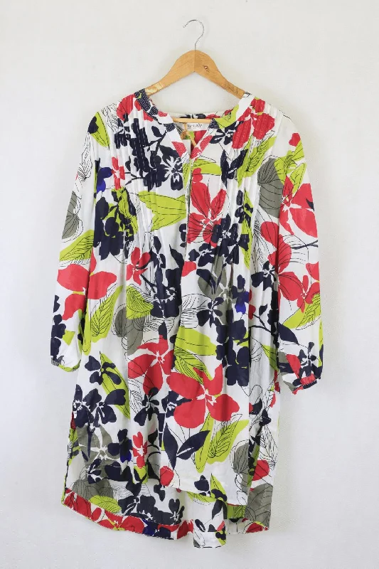 Virtuelle Floral Dress 20