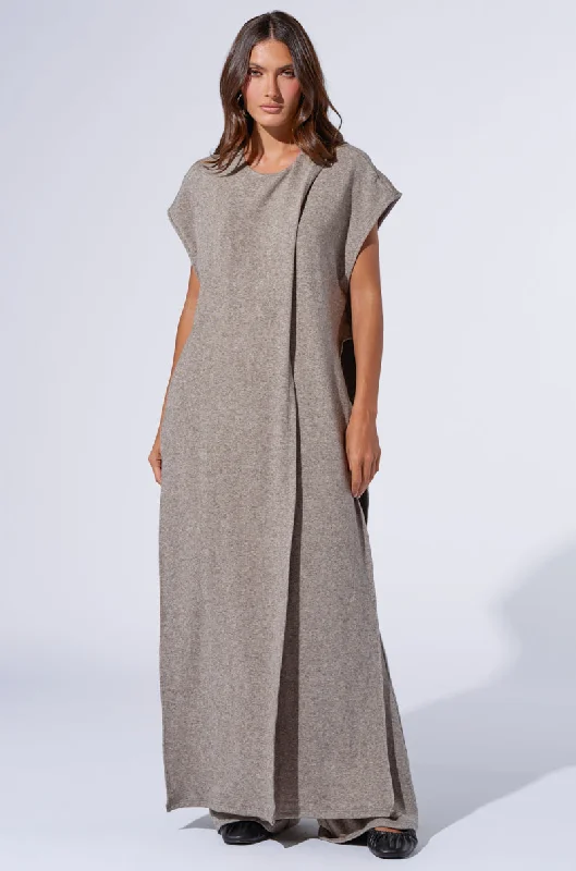VIBE OUT LONG KNIT SWEATER IN GREY Embroidered Appliqued Beaded