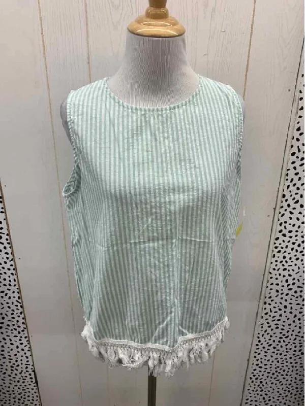 Andthewhy Green Womens Size M Tank Top flirty tank top