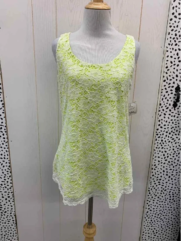 Maurices White Womens Size M Tank Top lime green tank