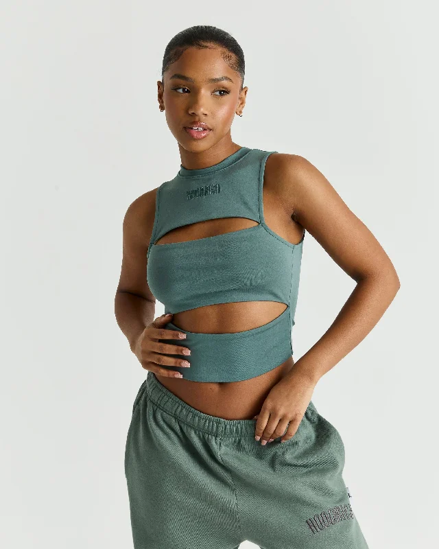 Surface Tank Top - Sage breathable tank top